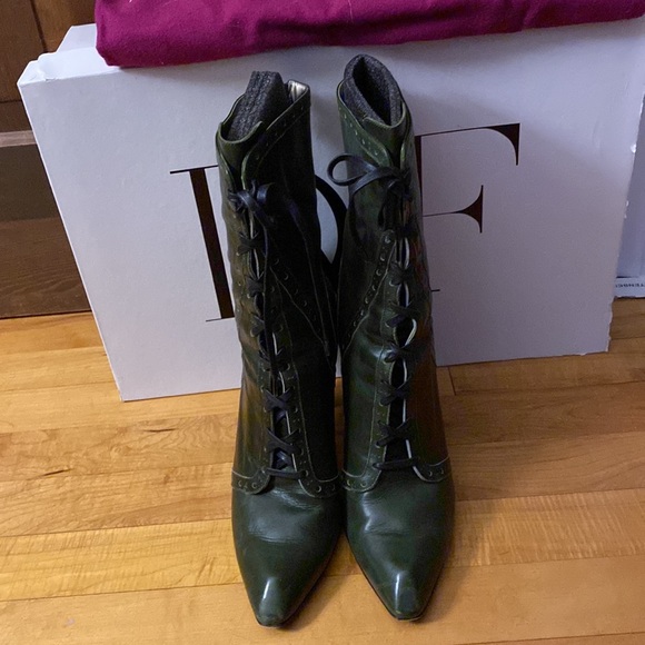 Diane Von Furstenberg DVF Pickford Granny Bootie Green Calf Leather 9.5 - Picture 2 of 10